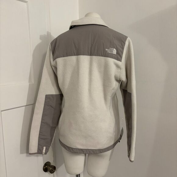 The North Face size Medium White Fleece Zip up Jacket - Picture 3 of 7